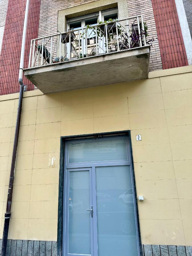 Casa Genovesi - Vicino Porta Nuova F.S. Apartment Turin Exterior photo